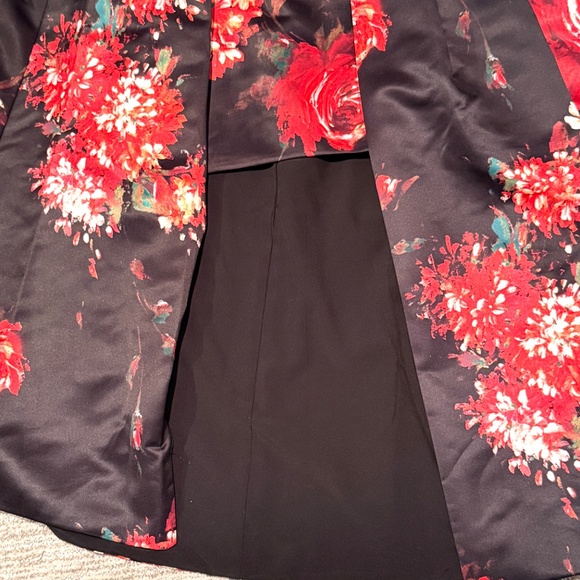 NWT Black Halo EVE Strapless Black and Roses Dress SZ 10 Womans High-Low Holiday - Picture 16 of 17